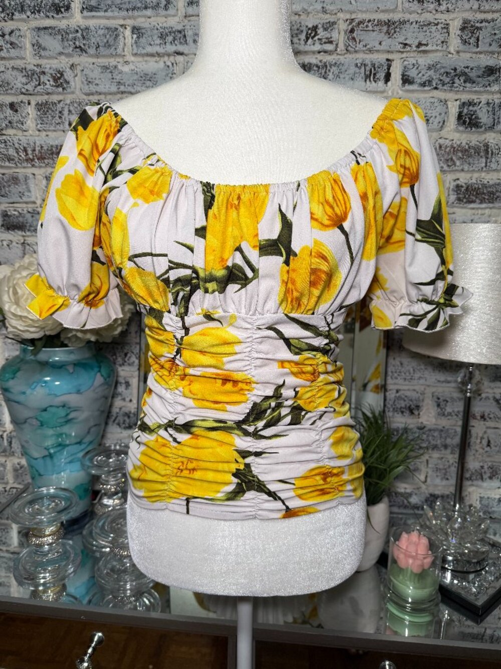 Romantic Cottage Tulip Floral Puff Sleeves Ruched Top Yellow White Size M